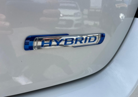 nuova swift hybrid